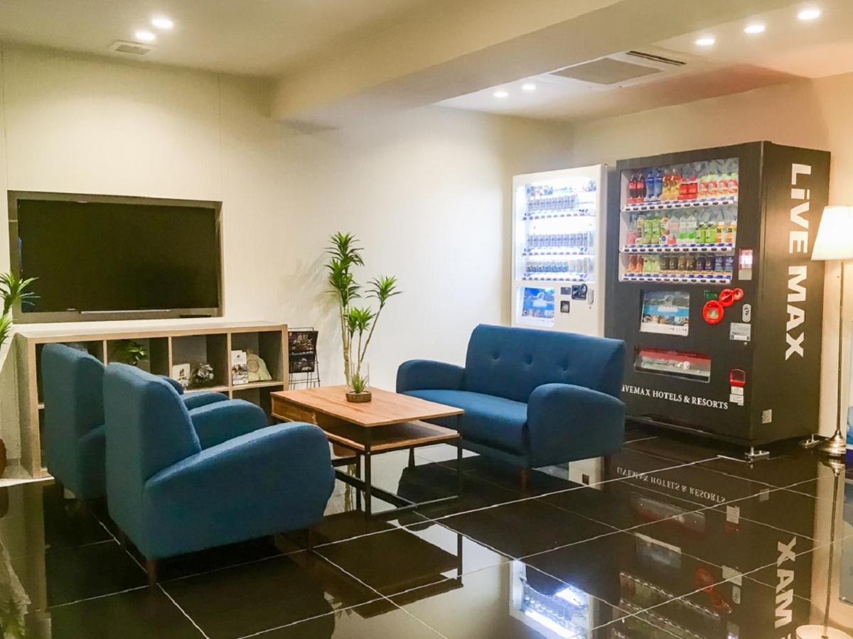 Hotel Livemax Yokkaichi Ekimae Экстерьер фото